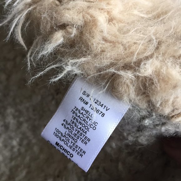 Soft and cozy wool blend vest - Picture 7 of 10